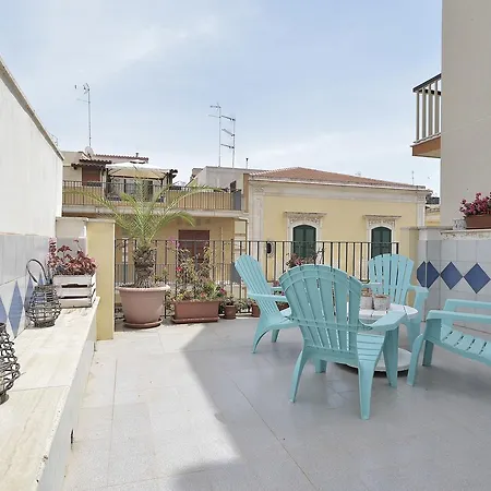 Terrazza Sul Corso Nyaraló *